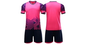 Uniforme de fútbol masculino de alta calidad diseño sublimado al por mayor con el último logotipo al mejor precio - Product Image 3