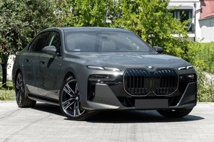 BMW Serie 7 (G70) 740d xDrive 3.0d AT 286 hp 4WD Diésel/Gasolina, Sedán Usado en Excelentes Condiciones, Asientos de Cuero Blanco - Product Image 2