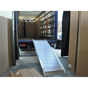 Rampe de chargement en aluminium 3m x 80cm pour escaliers - Product Image 2