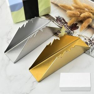 กล่องใส่กระดาษทิชชู่อเนกประสงค์ โบฮีเมียน โกลด์ เมทัล รุ่น MOON STAR EXPORTS รุ่น 250783 G สำหรับวางบนเคาน์เตอร์ - Product Image 1