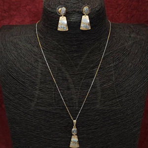 Conjuntos de joyas de diamantes americanos, joyería de diseño pulido de oro alto, ropa de fiesta, juego de colgantes largos de diamantes americanos con pendientes - Product Image 1