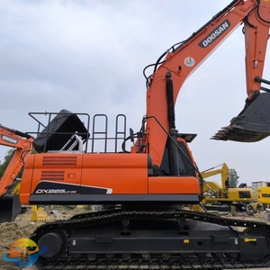 Excavadora Usada de Alta Calidad Doosan DX225LC Modelo 2022 con 801 Horas en Stock Listo para la Venta - Product Image 4