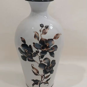 Antique Iron Flower Vase Premium Quality Modern Decor Iron Vase for Home , Hotel and Co-operate <b>Gifting</b> - Product Image 1