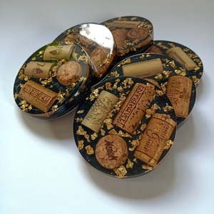 Handmade Resin Coaster Set With Glitter Finish Perfect For Adding Sparkle To Living Rooms And Party <b>Tables</b> - Product Image 4