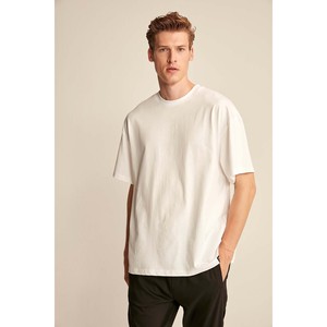 T-shirt à col rond en coton biologique 100% épais et texturé, coupe ample pour homme GRIMELANGE Jett - Product Image 3