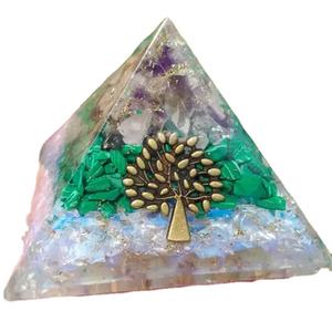 Puces d'énergie de tourmaline noire avec point de crayon de quartz clair orgonite orgonite matron symbole pyramide de guérison des pierres précieuses - Product Image 6