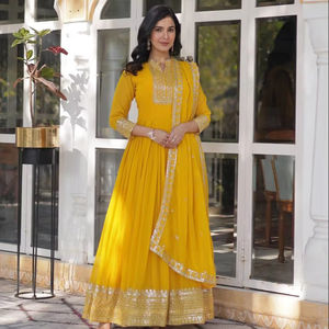 ชุดยาวดีไซเนอร์สำหรับผู้หญิงสีเหลืองออกแบบให้มีน้ำหนัก dupatta ชุดยาวของอินเดียสำหรับฟังก์ชั่นนักออกแบบปากีสถาน kurti - Product Image 1