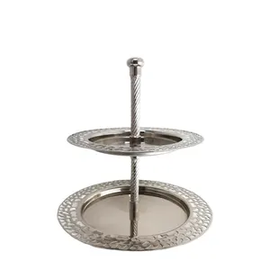 铝铁2层圆形蛋糕架银色最新设计婚礼蛋糕架，用于活动和桌面装饰
