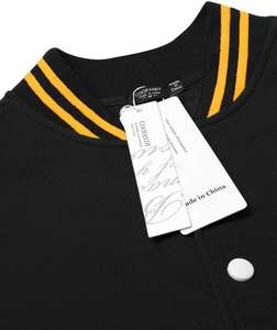 Chaquetas universitarias con letras al por mayor | Marca escolar personalizada | Prendas de abrigo duraderas con parches | Fabricante OEM directo - Product Image 2