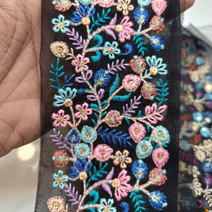 Adorno de encaje bordado de estilo Vintage de alta calidad para confección y vestidos de boda elegantes bolsos bordados de gama alta disfraces - Product Image 1