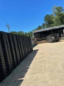 Fabricant de palettes en plastique robustes, palettes en plastique HDPE Euro empilables avec renfort en acier, palettes en plastique industrielles pour le stockage en entrepôt - Product Image 2