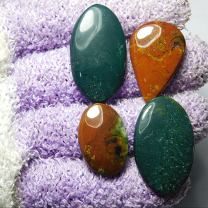 Cabujones de piedra de sangre natural de alta calidad, tamaño de quilate personalizado, calidad de exportación, gemas curativas preciosas, rareza encontrada, encerado/engrasado - Product Image 2