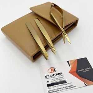 Pince à épiler à sourcils en acier inoxydable doré de vente chaude ensemble Logo personnalisé pince à épiler à pointe pointue inclinée durable avec ciseaux à ressort - Product Image 2