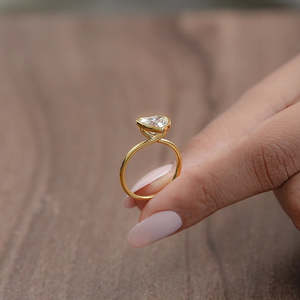 Meilleure bague de fiançailles solitaire avec lunette en forme de cœur élégante et mignonne Bague en diamant cultivé en laboratoire Pierre principale Bague en or massif 14 carats - Product Image 3