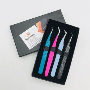 Juego de pinzas de belleza sostenibles al por mayor de alta calidad, pinzas de extensión de pestañas de volumen superventas, OEM personalizado - Product Image 1