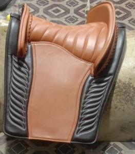 Venta al por mayor de cuero genuino de salto de doma y sillín de entrenamiento para el ecuestre occidental mejor precio con forro de tela - Product Image 4