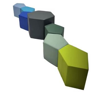 Juego de 7 Puffs Hexagonales Modernos Tapizados en Cuero para Áreas de Espera al Aire Libre, Centros Comerciales, Escuelas, Niños y Adultos - Product Image 3