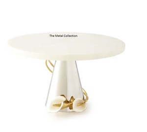 Support à gâteau tendance pour la maison hôtel Restaurant gâteau plateau de service décor couleur argent design moderne porte-gâteau en métal design unique - Product Image 3