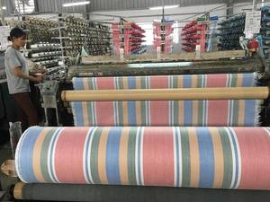 แผ่นผ้าใบโพลีเอทัลพีสีสันสดใสม้วนผ้าใบกันน้ำแบบเวียดนามพร้อมวัสดุพีวีซีเชื่อม extruding แผ่นพลาสติกตัดตามขนาด - Product Image 6