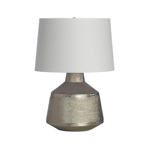 Lampe de table design impressionnante pour salon chambre à coucher et bureau argent fini forme ronde éclairage décoratif en métal lampes de table - Product Image 2