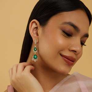Pendientes Vintage Kundan 178313, Diseño Étnico de Gota de Agua, con Campanas, de Cobre y Latón, con Perlas y Diamantes, para Bodas y Fiestas - Product Image 1