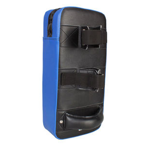 Flyingkick Enterprises : Protège-tibias et boucliers de frappe sur mesure pour Boxe, Karaté, Muay Thai, MMA, Taekwondo et Arts Martiaux, en gros - Product Image 2