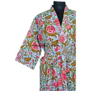 Nouvelle arrivée Veste matelassée pour femmes Imprimé floral Fait main Kantha matelassé 100% coton biologique Manches trois quarts Printemps Automne - Product Image 4