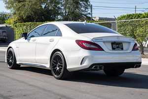 Mercedes-AMG CLS63 S 2017 Usado, 577 HP, V8 Biturbo, Tracción en las Cuatro Ruedas, Equipamiento Completo, Sin Modificaciones - Product Image 2