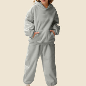 Survêtement de couleur unie deux pièces d'hiver pour enfants décontracté de haute qualité Ensemble de jogging en coton et polyester léger sur mesure - Product Image 5