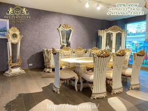 Elegante y Moderno Juego de Comedor para Hogares Modernos, Muebles de Comedor con Asientos Tallados en Oro, Juego de Mesa y Sillas de Comedor de Madera de Teca, EE. UU. - Product Image 4
