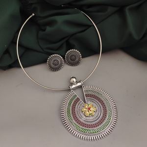 Direct Indian Supplier Best Selling High Grade Oxidised Hasli Necklace Geometric <b>Stud</b> <b>Earrings</b> <b>Set</b> Women's Modern Fashion - Product Image 2