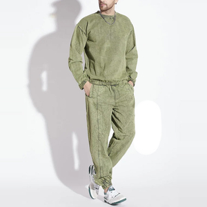 Conjunto Deportivo Personalizado de Felpa Francesa Gruesa con Parches Bordados de Algodón, Sudadera con Capucha y Pantalones Deportivos para Hombre, Fabricante de Conjuntos Deportivos - Product Image 3