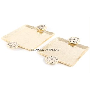 Bandeja de servicio de hotel y restaurante con forma de rectángulo hecha de metal de la mejor calidad pulida brillante plateada con textura elegante con mango único - Product Image 4