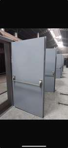 Haute sécurité pour les bâtiments industriels et commerciaux et les hôtels Porte en acier certifiée coupe-feu 120 Min pour des sorties de secours - Product Image 4