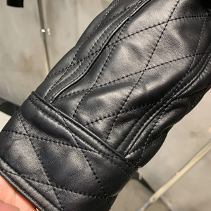 Fleece Leather Jackets <b>Women</b> <b>Winter</b> Warm Thickened <b>Coat</b> Female Vintage Loose Lapel Outwear Ladies Chic <b>Long</b> Sleeve Zipper Jacket - Product Image 5