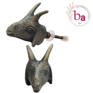 Tiradores y Pomos de Latón Antiguo de Lujo Europeo con Diseño de Cabra para Armarios y Cómodas de Cocina - Product Image 1