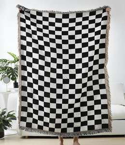 Manta sofá blanco y negro - Product Image 1