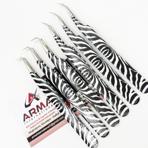 Pinzas para Extensión de Pestañas con Logotipo Personalizado, Recubiertas de Papel, 45 Grados, Aisladas, Probadas a Mano, Sostenibles, Gran Venta - Product Image 4
