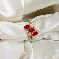 Vente flash - Bague traditionnelle indienne pakistanaise rétro en laiton punk à trois pierres, plaquée or 18 carats, bijoux de mode pour femmes