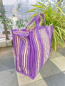 Bolsas grandes con Cremallera de nailon reciclado ecológico con bolsa de cosméticos Bolsas de lavandería de plástico sostenibles Suministro a granel de La India - Product Image 2