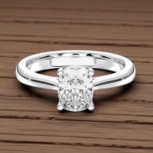 Juego de puntas de diamante con corte de cojín de moissanita de 1,00 quilates, anillo de compromiso solitario hecho en oro sólido de 10K,14K,18K para ella - Product Image 3