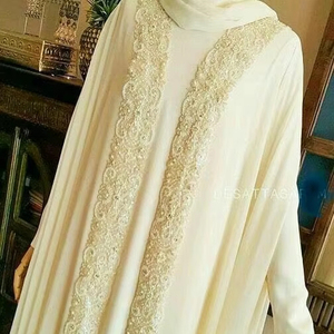 Taille XXL décontracté ethnique modeste brodé à la main rayonne Abayas pour les femmes à capuche Kimono bouton Design-vêtements musulmans traditionnels - Product Image 1