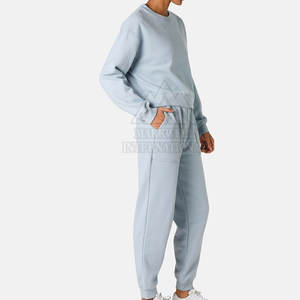 Trajes Deportivos para Mujer de Primera Calidad, Ajustados, Hechos de Algodón y Poliéster - Product Image 6
