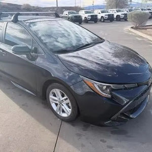 Toyota Corolla Hatchback SE 2020 Usado y Económico - Product Image 1