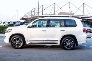 TOYOTA LAND-CRUISERs V8 4.5L Gasolina SUV Blanco Automático, Seminuevo - Product Image 3