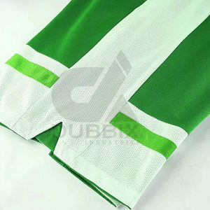 Uniforme de basket-ball d'hiver de haute qualité 100% polyester pour adultes Logo 3D sur le devant Anti-bactérien Séchage rapide Respirant Sans manches - Product Image 5