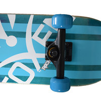 Vente en gros d'usine de skateboards en érable canadien 7 plis, couleurs et formes personnalisables, skateboards professionnels