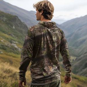 Venta al por mayor de los hombres de camuflaje sudaderas con capucha transpirable UPF 50 + ropa de pesca con protección facial sublimación protección facial ropa de pesca - Product Image 5