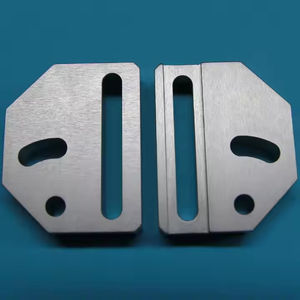 Servicios de mecanizado CNC personalizados en Vietnam, incluyendo electroerosión por hilo y brochado para productos de acero inoxidable - Product Image 3