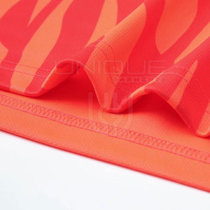 Mejor venta precio barato uniforme de fútbol de tela suave diseño personalizado uniforme de fútbol en bajo moq - Product Image 5